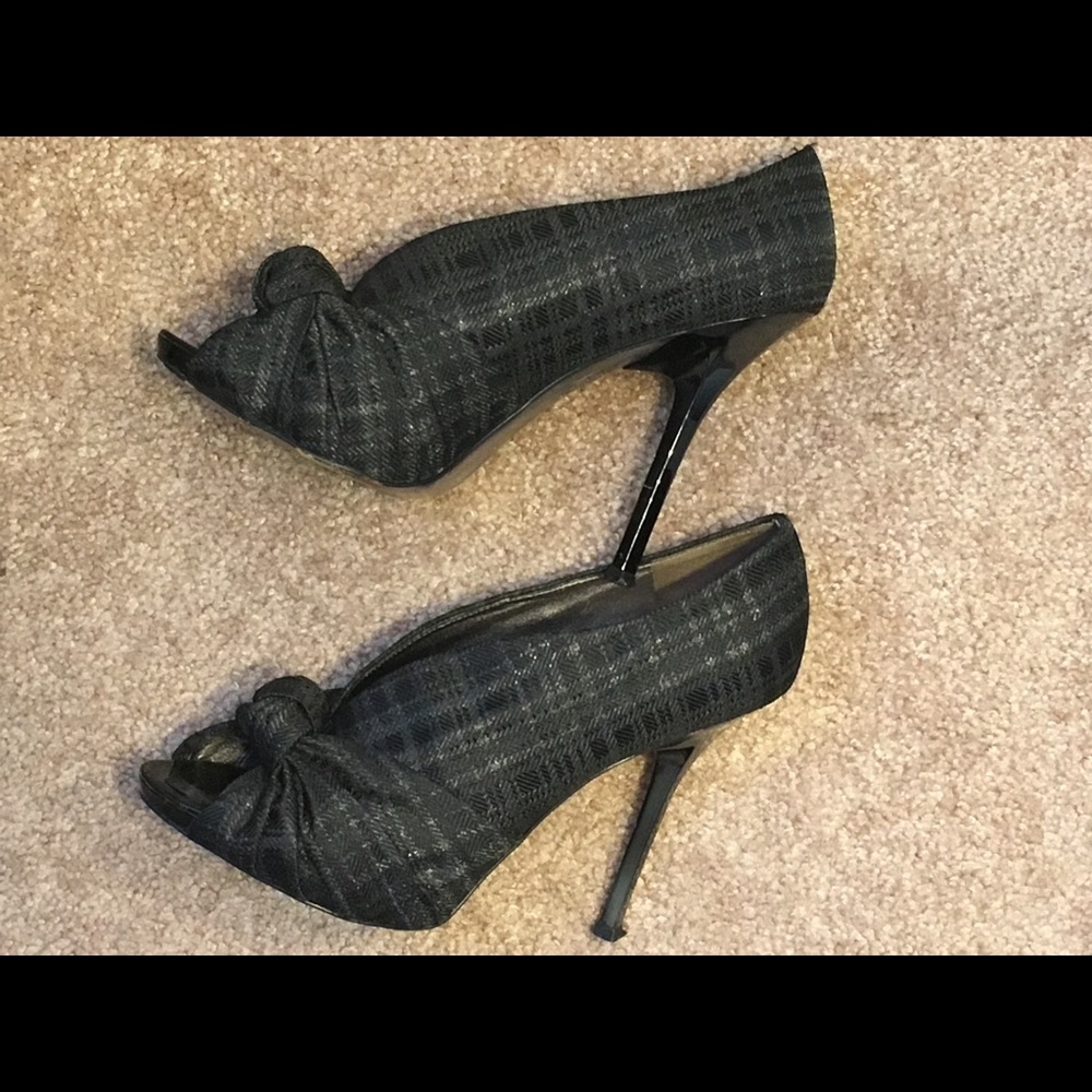 Marciano high heels pumps